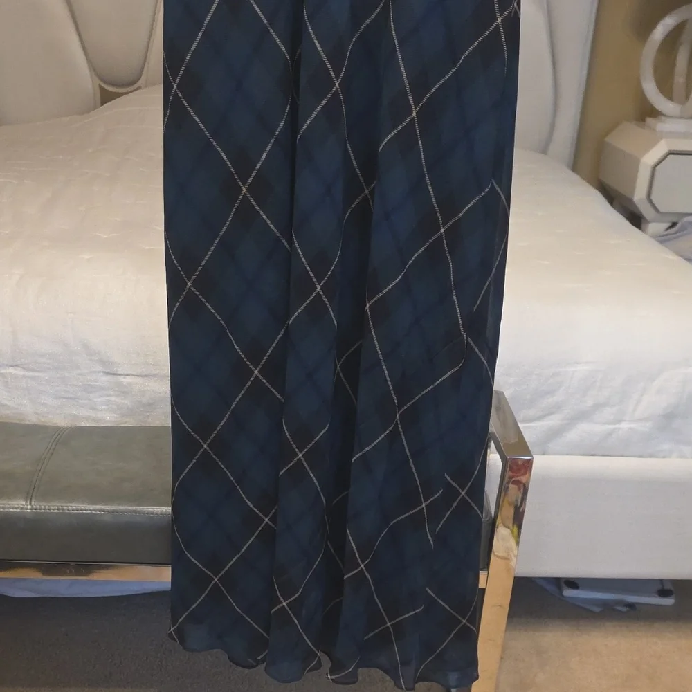 Ralph Lauren Dark Green and Navy Plaid Tie-Neck Maxi Dress with Bow - Picture 7 of 16